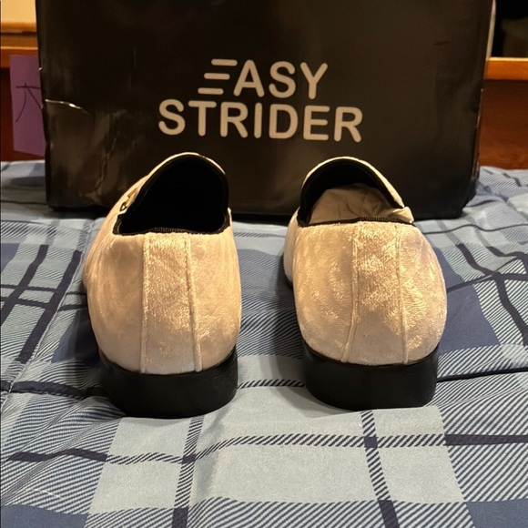 NWT Men’s 8 5 White Slip-On Smoking Loafers - Picture 4 of 8